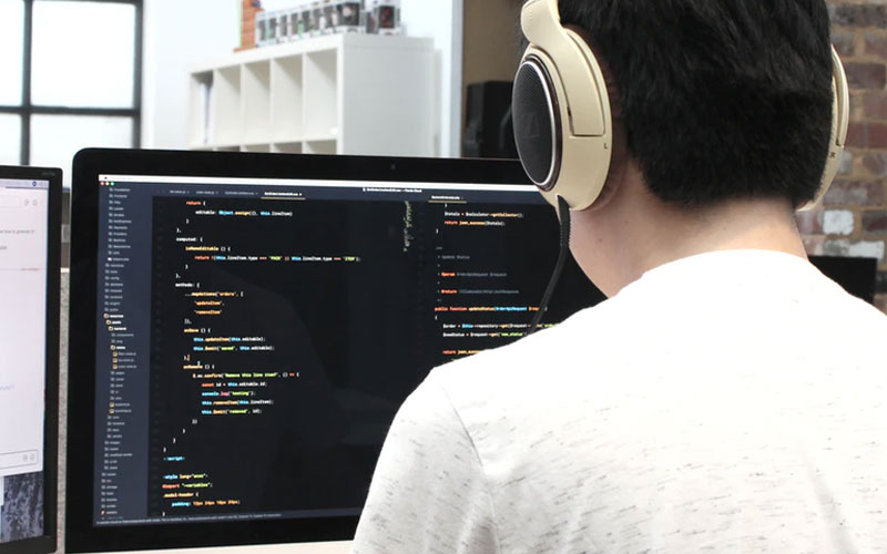 強(qiáng)于研發(fā) 性能更穩(wěn)定 強(qiáng)于研發(fā) 性能更穩(wěn)定